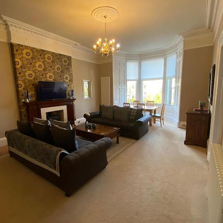 Beautiful & Bright 2 Bed Flat Murrayfield EDI Exteriér fotografie